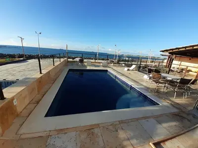 A piscina em ou perto de 102 Lindo Flat mobiliado na Praia de Iracema