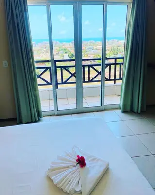 Uma varanda ou terraço em San Valentino Porto das Dunas by DS Imóveis