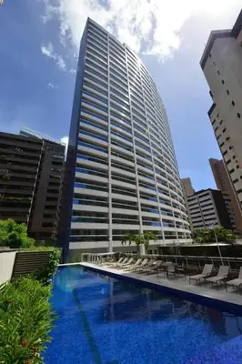 A piscina em ou perto de Apto Privado no Edifício Helbor My Way Abolição