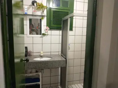 Uma casa de banho em Porto Canoa, Chios Ap 102 , Aracati, CE