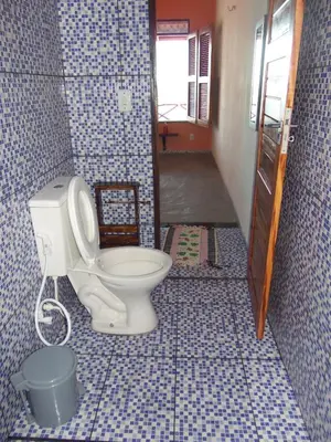 Uma casa de banho em CHALÉ COQUEIROS