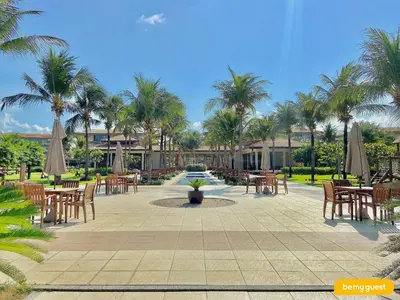 Um jardim no exterior de Mandara Lanai Resort - Porto das Dunas