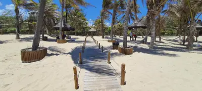 A planta de PARAÍSO VG SUN CUMBUCO - PARA 4 PESSOAS - COM HIDRO, SAUNA, PISCINA, COZINHA COMPLETA, PARQUINHO E WI-Fl