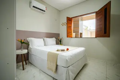 A planta de Casa no PREÁ COM PISCINA !