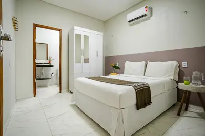 A planta de Casa no PREÁ COM PISCINA !