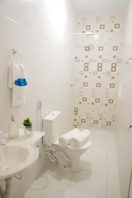 Uma casa de banho em Studio à 400m mar,cozinha completa, wi-fi 95mbs ideal para casais