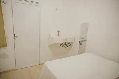 A planta de Studio à 400m mar,cozinha completa, wi-fi 95mbs ideal para casais