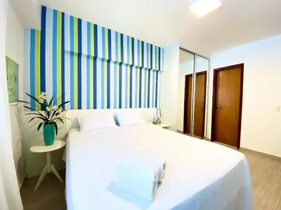 Uma cama ou camas num quarto em Lindo Apto no Cumbuco por Be My Guest
