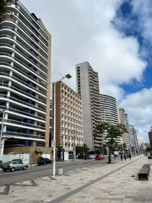 O edifício onde o apartamento está situado