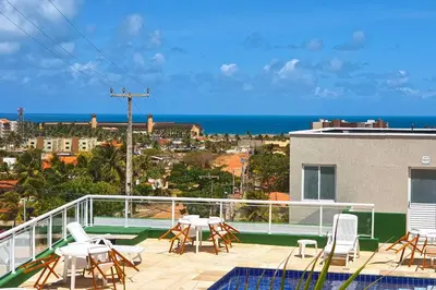 Uma vista do mar geral ou uma vista do mar a partir do apartamento