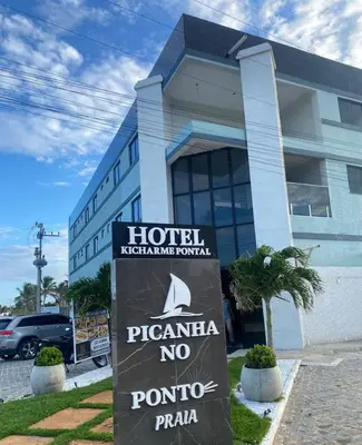 O edifício onde o hotel está situado