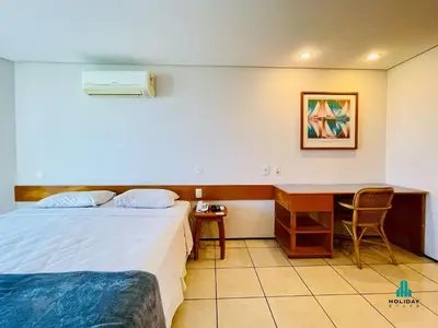 Uma cama ou camas num quarto em Iate Plaza by Holiday Stays