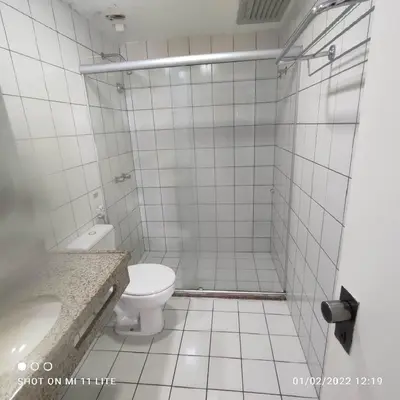 Uma casa de banho em Meireles 6, PRAIA MANSA Vista al Mar, Perto de tudo