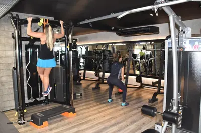 O centro de fitness e/ou as comodidades de fitness de Seaflats - Meireles - Villa Costeira