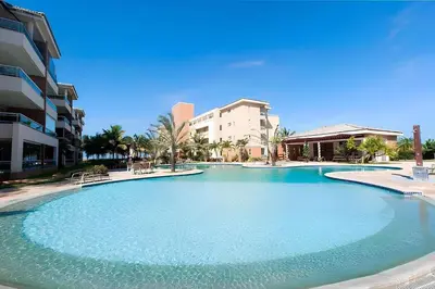 A piscina em ou perto de Breezes #404 - Apto com Jacuzzi by carpediem