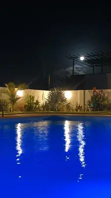 A piscina em ou perto de Villa Paririö