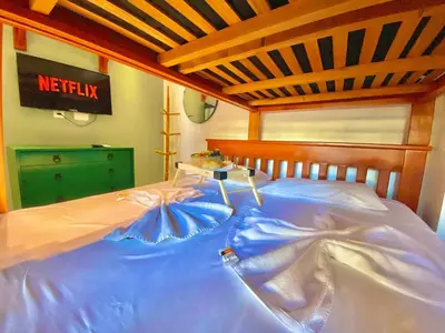 Uma cama ou camas num quarto em Condomínio Mediterranee Residence por Be My Guest