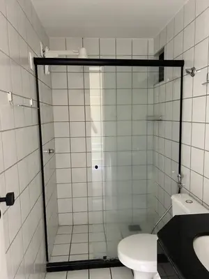 Uma casa de banho em Flat avenida abolição 2323 apto 1404