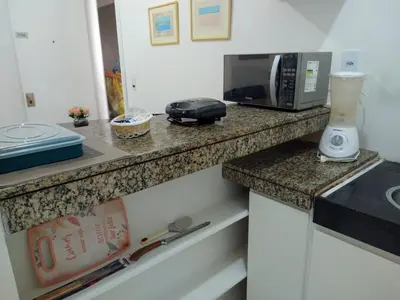 A cozinha ou kitchenette de Vila Costeira Beira Mar 104 Praia do Meireles