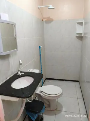 Uma casa de banho em Capitólio 05 Hospedagem em Canoa Quebrada Ce