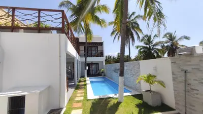 A piscina em ou perto de Casa Morica! Casa nova com Piscina!