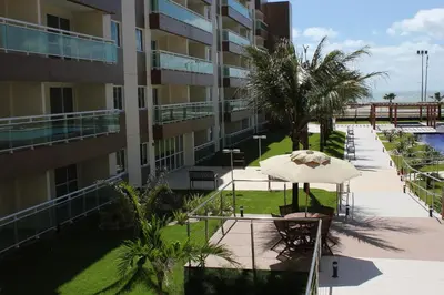 O edifício onde o apartamento está situado