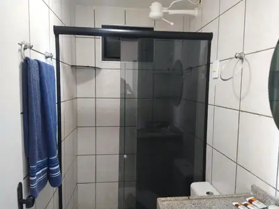 Uma casa de banho em Flat Vista sensacional 4 pessoas