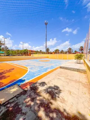 Comodidades para jogar ténis e squash em BEACH PARK PALM - COBERTURA Luxo ou nas proximidades