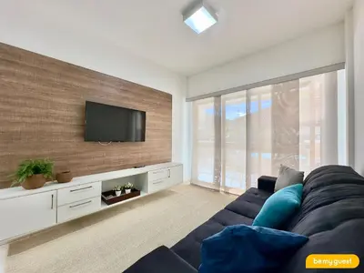 Uma televisão e/ou sistema de entretenimento em Beverly Hills por Be My Guest