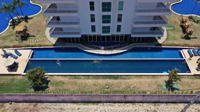 A piscina em ou perto de Porto das Dunas Solarium Residence
