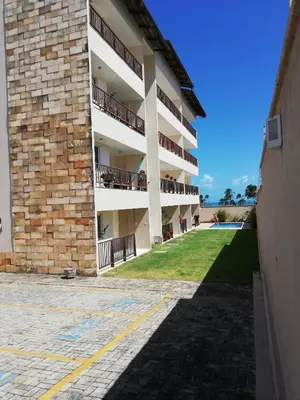 O edifício onde o apartamento está situado