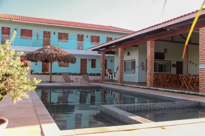 A piscina em ou perto de Pousada Maanain