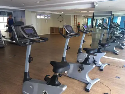 O centro de fitness e/ou as comodidades de fitness de Beach Class Praia de Iracema