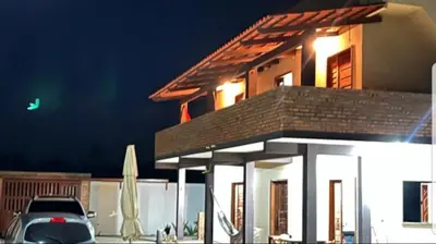 O edifício onde a casa de hóspedes está situado