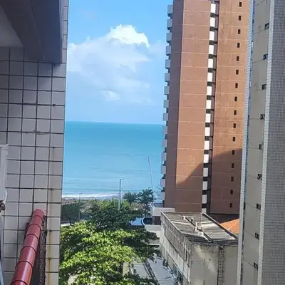 Apartamento com Varanda vista mar