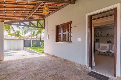 Um pátio ou outra área exterior em Casa na Praia Porto das Dunas - Próximo ao Beach Park by Carpediem