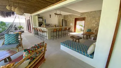 Uma área de estar em Casa Pura Vida - Icaraizinho