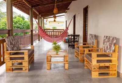 Uma área de estar em Garden´s Village