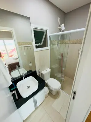Uma casa de banho em Duplex Premium Vista Mar e piscina Canoa Quebrada 12 pessoas