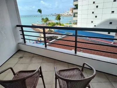 Uma varanda ou terraço em Linda vista Beira mar apto Fortaleza