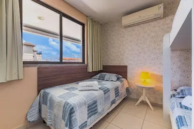 Uma cama ou camas num quarto em Mediterranee #E201 - Apto 3 Quartos by Carpediem