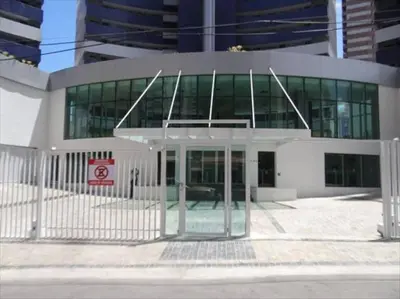 O edifício onde o apartamento está situado