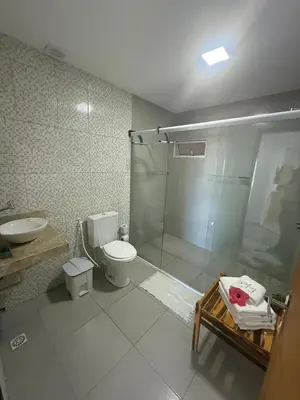Uma casa de banho em Milano Hotel Pousada Canoa Quebrada
