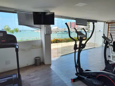 O centro de fitness e/ou as comodidades de fitness de Flat frente mar Fortaleza 607