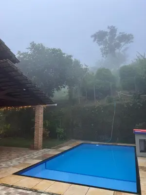 A piscina em ou perto de Belaninha
