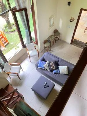 Uma área de estar em MANSÃO 6 suítes Piscina Challet Montana