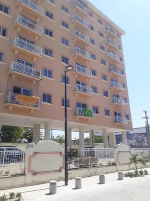 O edifício onde o apartamento está situado