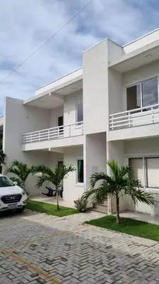 O edifício onde o apartamento está situado