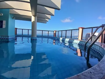 A piscina em ou perto de Flat Brasil Tropical Meireles by Escala