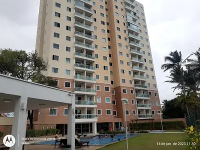O edifício onde o apartamento está situado